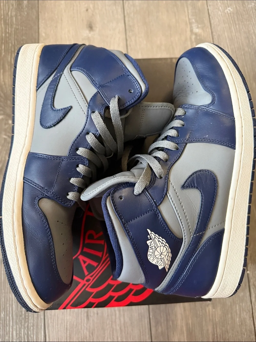 Jordan classic pair